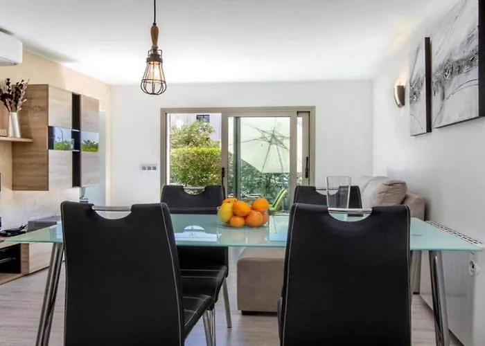 Francisca Apartament